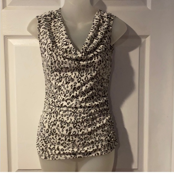 Bundle of tops - Picture 6 of 9